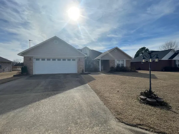 103 Cheyenne Ln, Clarksville, AR 72830