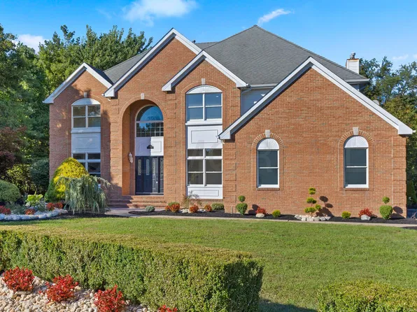 150 Lions Court, Freehold, NJ 07728