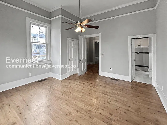 225 Woodward Ave SE — Photo 9