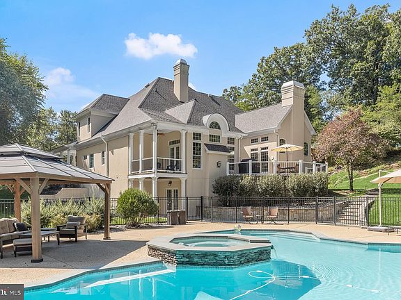 4th image of 2890 Hunt Valley Dr