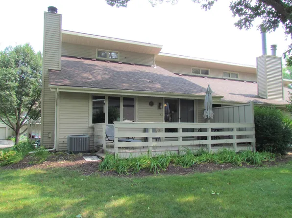 4681 High Point Dr APT 35, Rockford, IL 61114