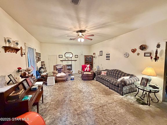 5th image of 524 Margaret St