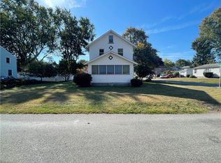 77 Aragon Ave, Rochester, NY 14622