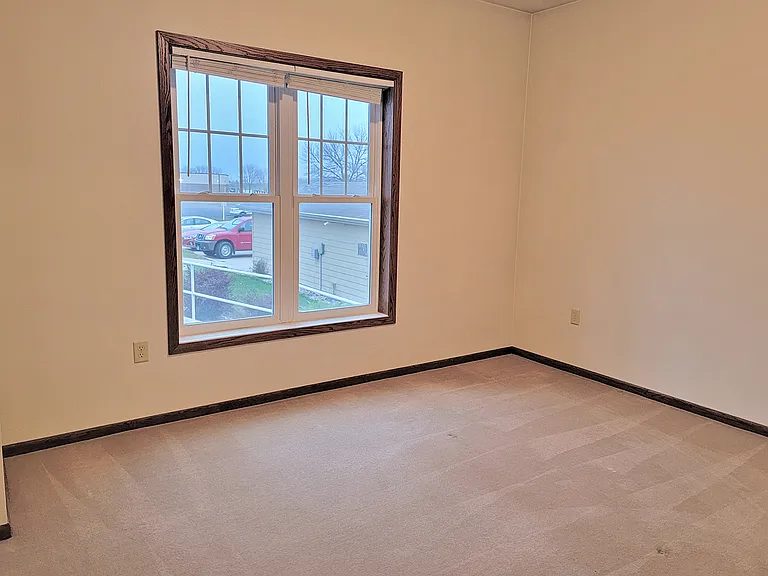 1009 Southland Lane — Photo 32