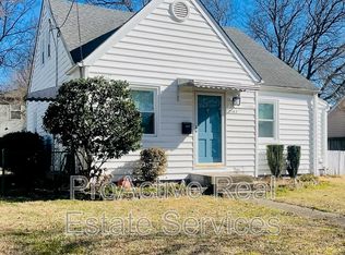 2102 Cromwell Dr, Norfolk, VA 23509