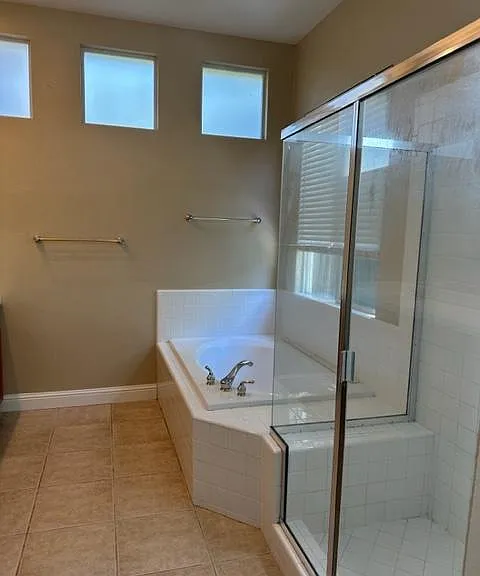 1069 Galston Dr — Photo 18