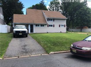 133 Ridge Rd, Colonia, NJ 07067