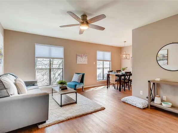 5215 Saint Georges Grn APT D, Austin, TX 78745