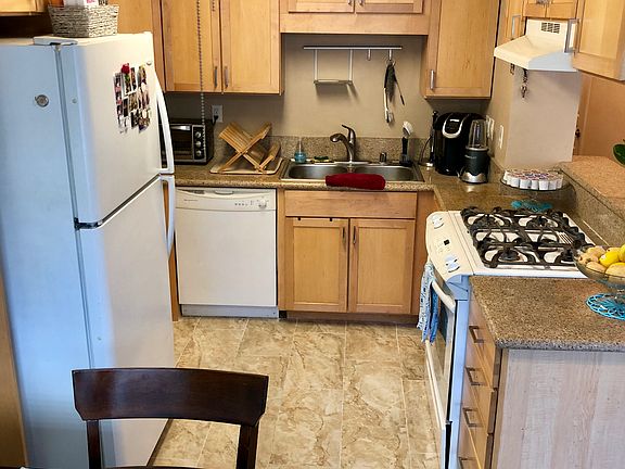 Kitchen new tile floor