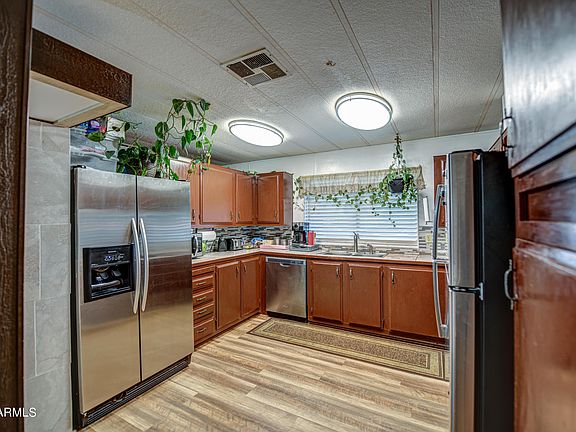 3rd image of 344 N 81st St