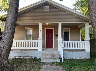1021 N Newton Ave, Springfield, MO 65802