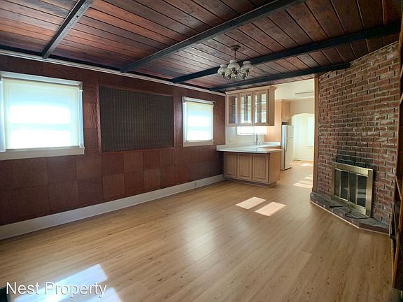 4th image of 755 Pine St