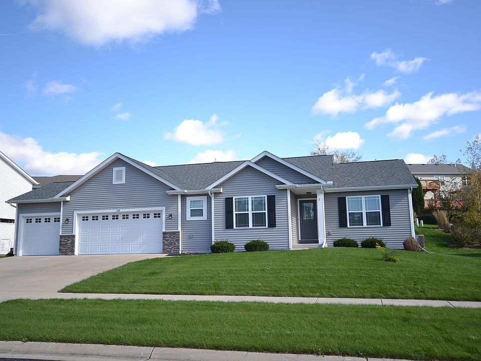 1st image of 205 W Haven Dr