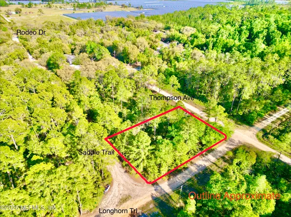 125 SADDLE Trail, Interlachen, FL 32148
