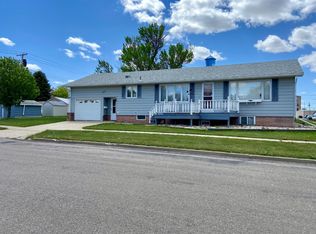 223 2nd St NW, Ashley, ND 58413