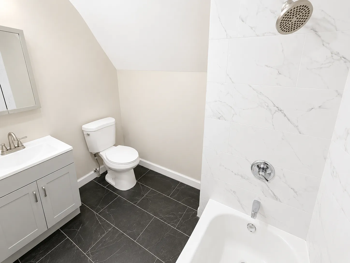 1 bed, 850 sqft, $1,495 — Photo 2