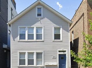 2212 N Leavitt St, Chicago, IL 60647