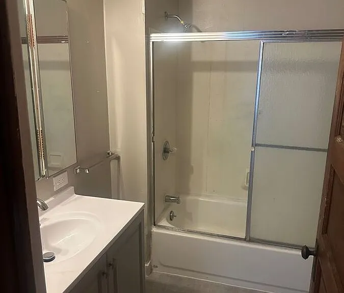 6604 Bonna Ave #6602 — Photo 9
