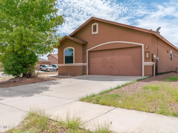 801 Desert Moon Dr, Horizon City, TX 79928