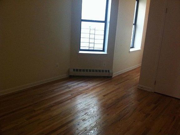 5th image of 1513 Lexington Ave