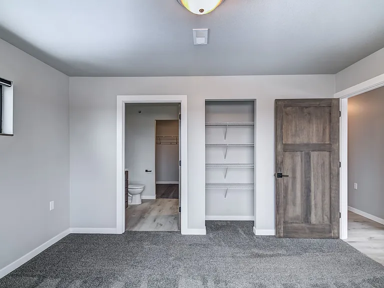 299 Fairfax St — Photo 15