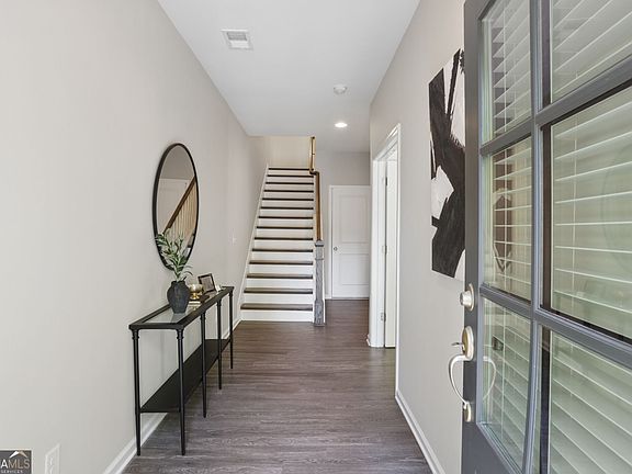 3rd image of 759 Cady Way