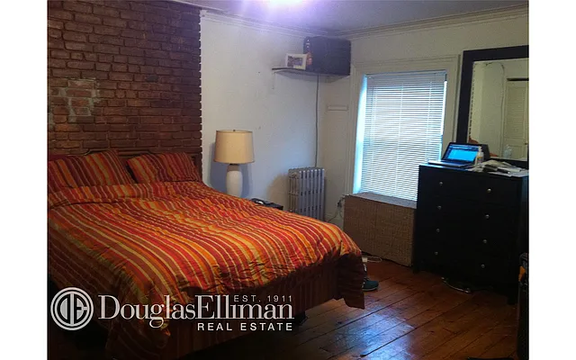 Rented by Douglas Elliman | media 26