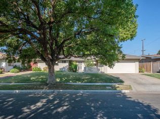 4817 N Crystal Ave, Fresno, CA 93705