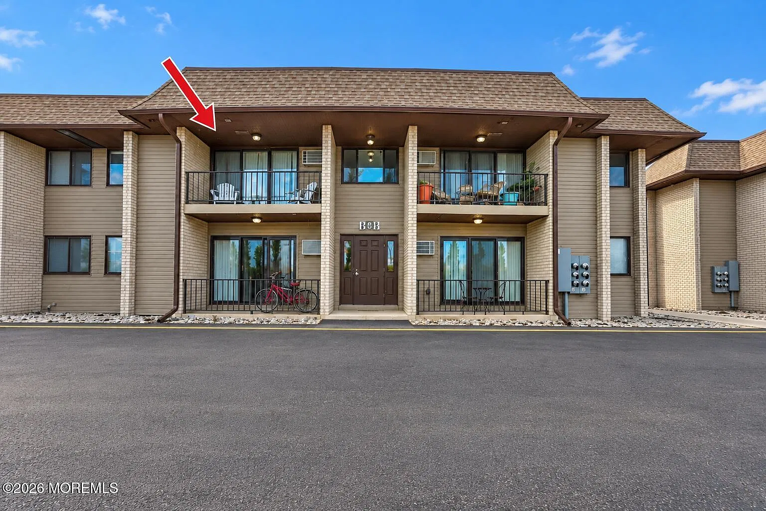 1 bed, $2,200 — Photo 1