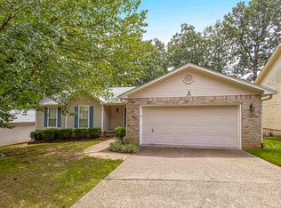 305 Shadow View Dr, Little Rock, AR 72211