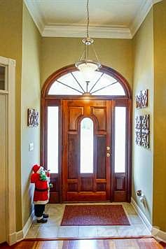 Foyer/Entrance