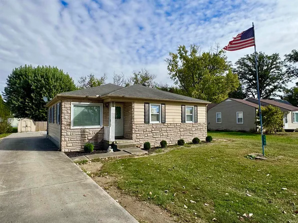 104 N Broadway St, Summitville, IN 46070