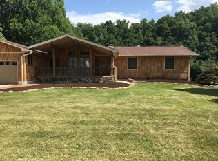 612 Riverbend Rd, Clinton, TN 37716