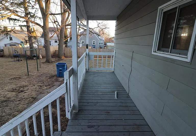 153 Brockway Ave — Photo 26