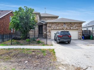 1833 Saint Luke Rd, Windsor, ON N8W 3W8