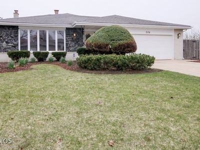 7179 Dexter Rd, Downers Grove, IL, 60516