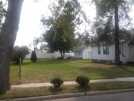 4th image of 421 Lakeview Ave