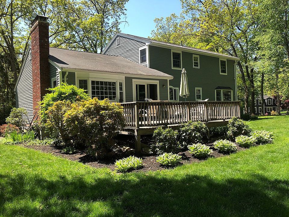 2nd image of 280 Rea St