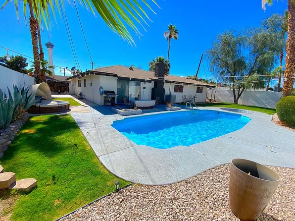 2005 Santiago St, Las Vegas, NV 89104