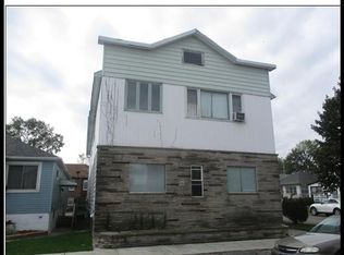 1204 Lakeview, Whiting, IN 46394