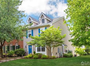 11 Preakness Ct, Tinton Falls, NJ 07724