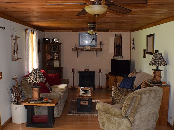 2nd image of 113 Shelton Ln