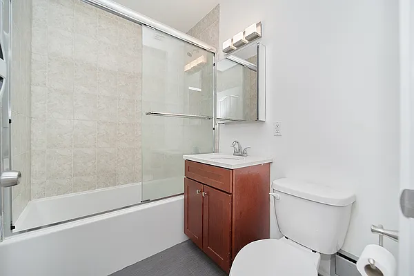 Rented by Compass | media 9