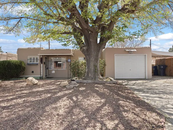 4012 Comanche Rd NE, Albuquerque, NM 87110