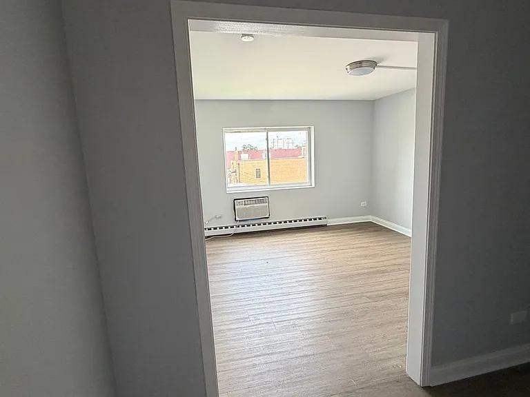 7631 W 63rd Pl — Photo 15