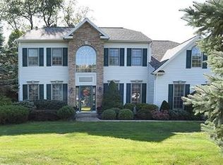 12 Spice Mill Blvd, Halfmoon, NY 12065