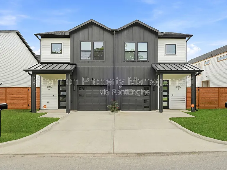 2107 Esther Dr #A — Photo 4