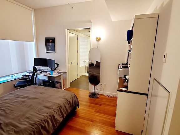5th image of 15 William St APT 17A