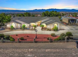 16580 Tao Rd, Apple Valley, CA 92307