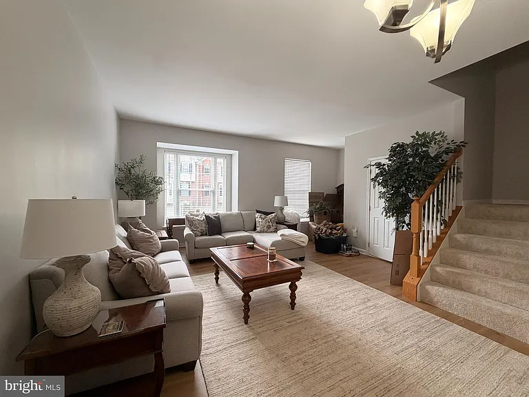 20382 Farmgate Ter — Photo 3